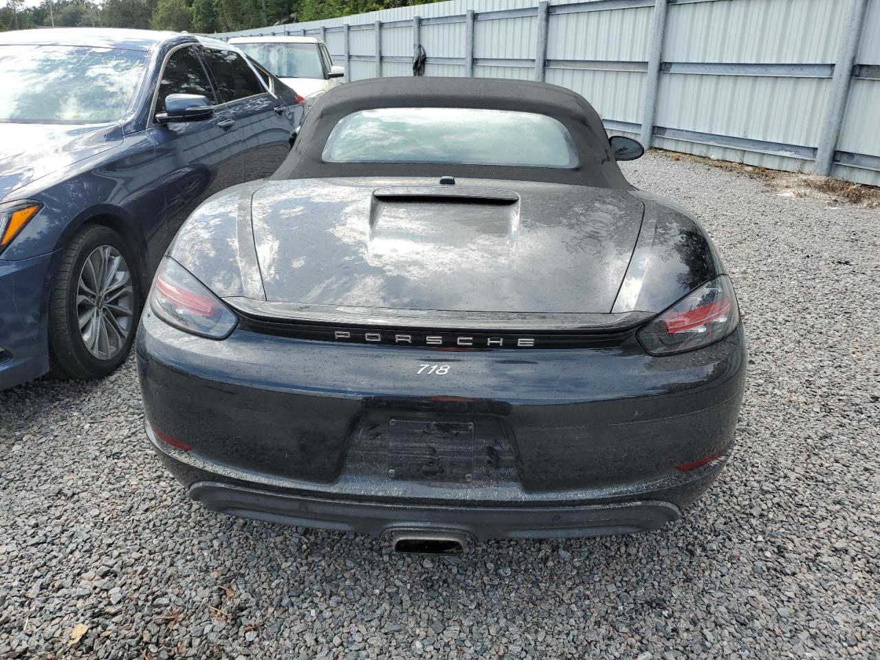 2017 Porsche Boxster VIN: WP0CA2A85HS221345 Lot: 73931914