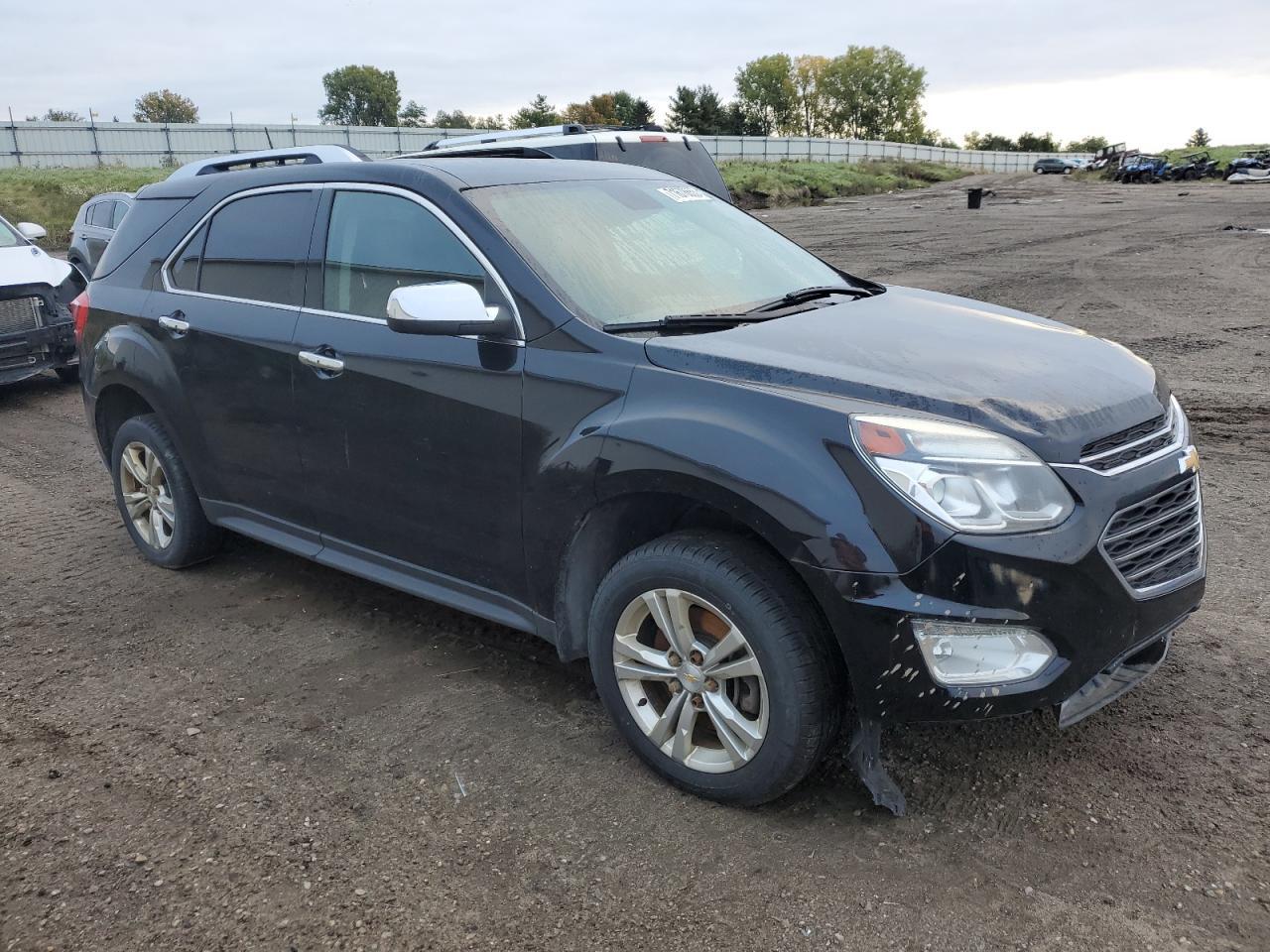Image 4 of 2016 Chevrolet Equinox  salvage vehicle - Lot #76807774 at Copart