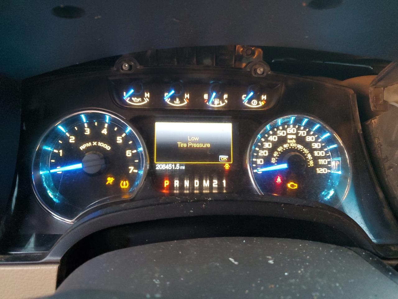 2014 Ford F-150 - Image 9