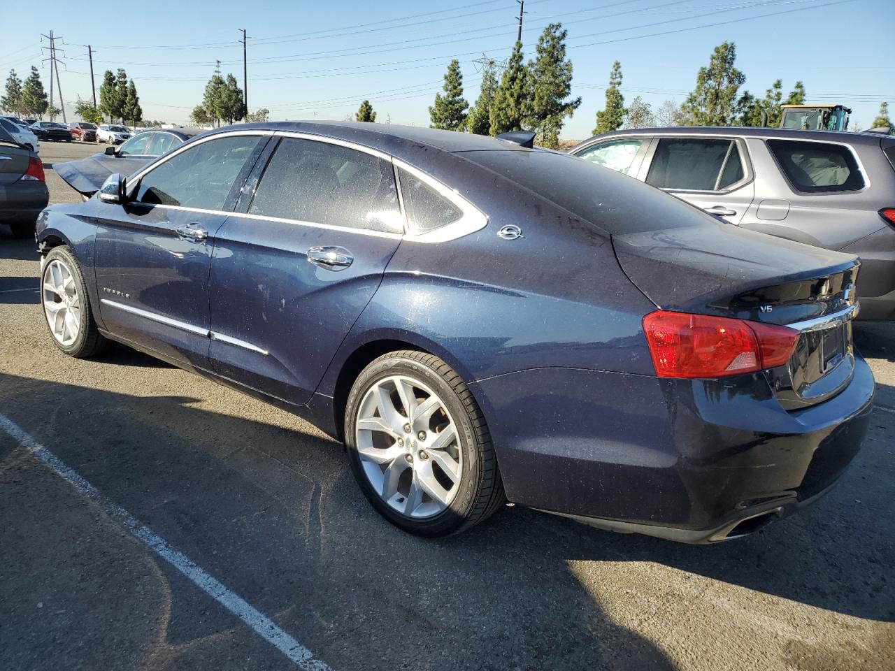 2018 Chevrolet Impala - Image 2