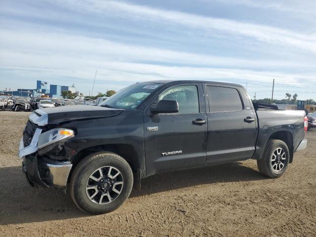 2018 Toyota Tundra Crewmax Sr5