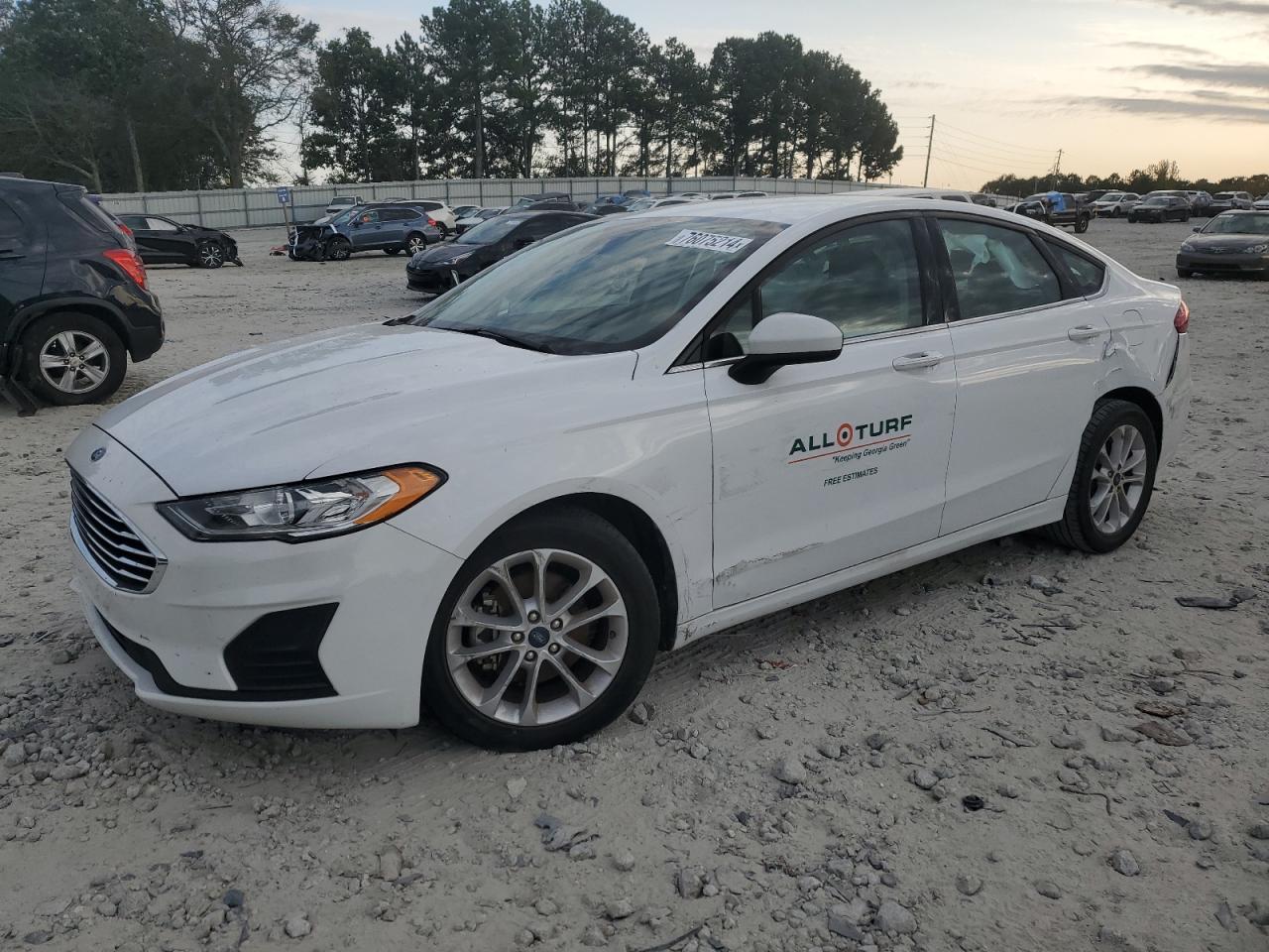 2020 Ford Fusion - Image 1