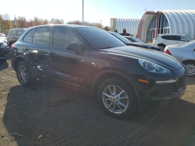 Паркетники PORSCHE CAYENNE 2016 Черный