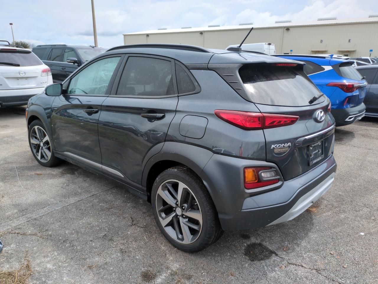 KM8K3CA5XJU141451 2018 HYUNDAI KONA - Image 2