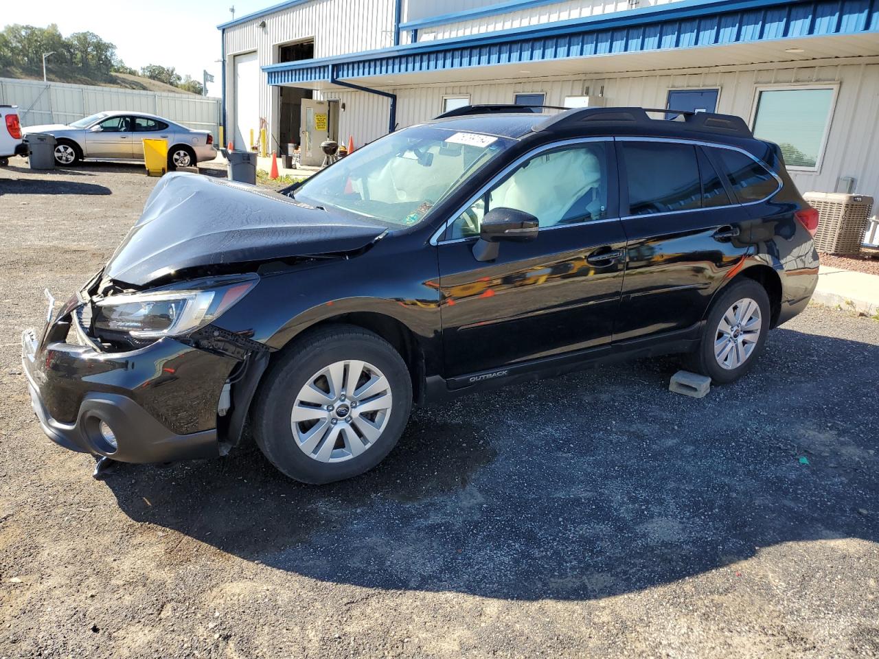 4S4BSAFC6K3258546 2019 Subaru Outback 2.5I Premium