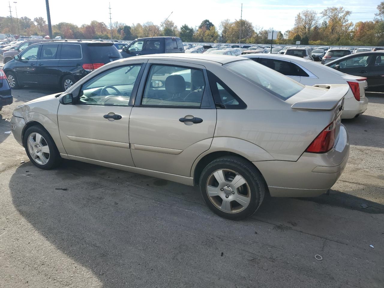 2007 Ford Focus - Image 2