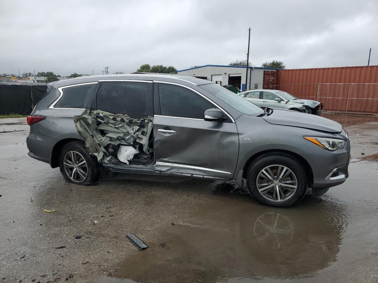 2019 Infiniti QX60 - Image 4