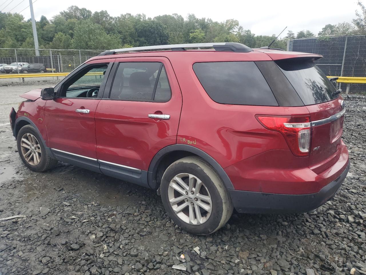 1FM5K7D83FGC53219 2015 FORD EXPLORER - Image 2