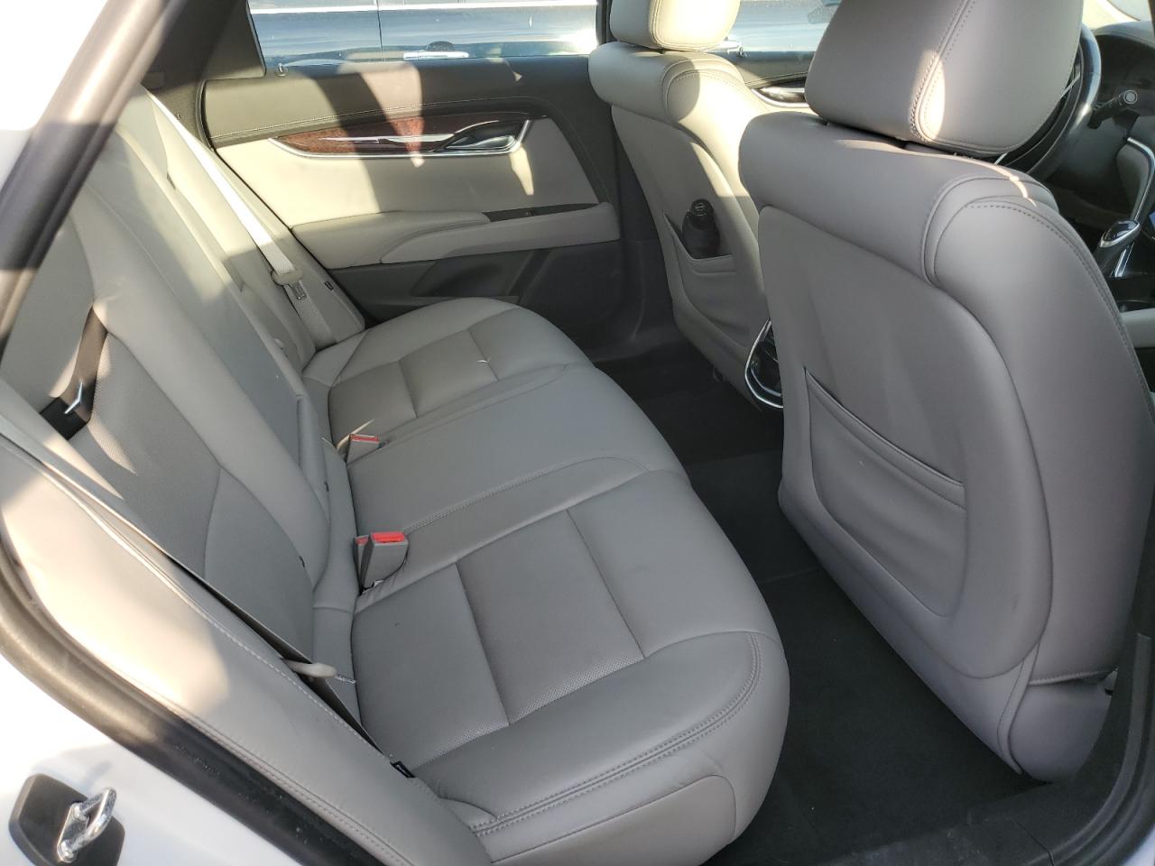 2016 Cadillac XTS - Image 10
