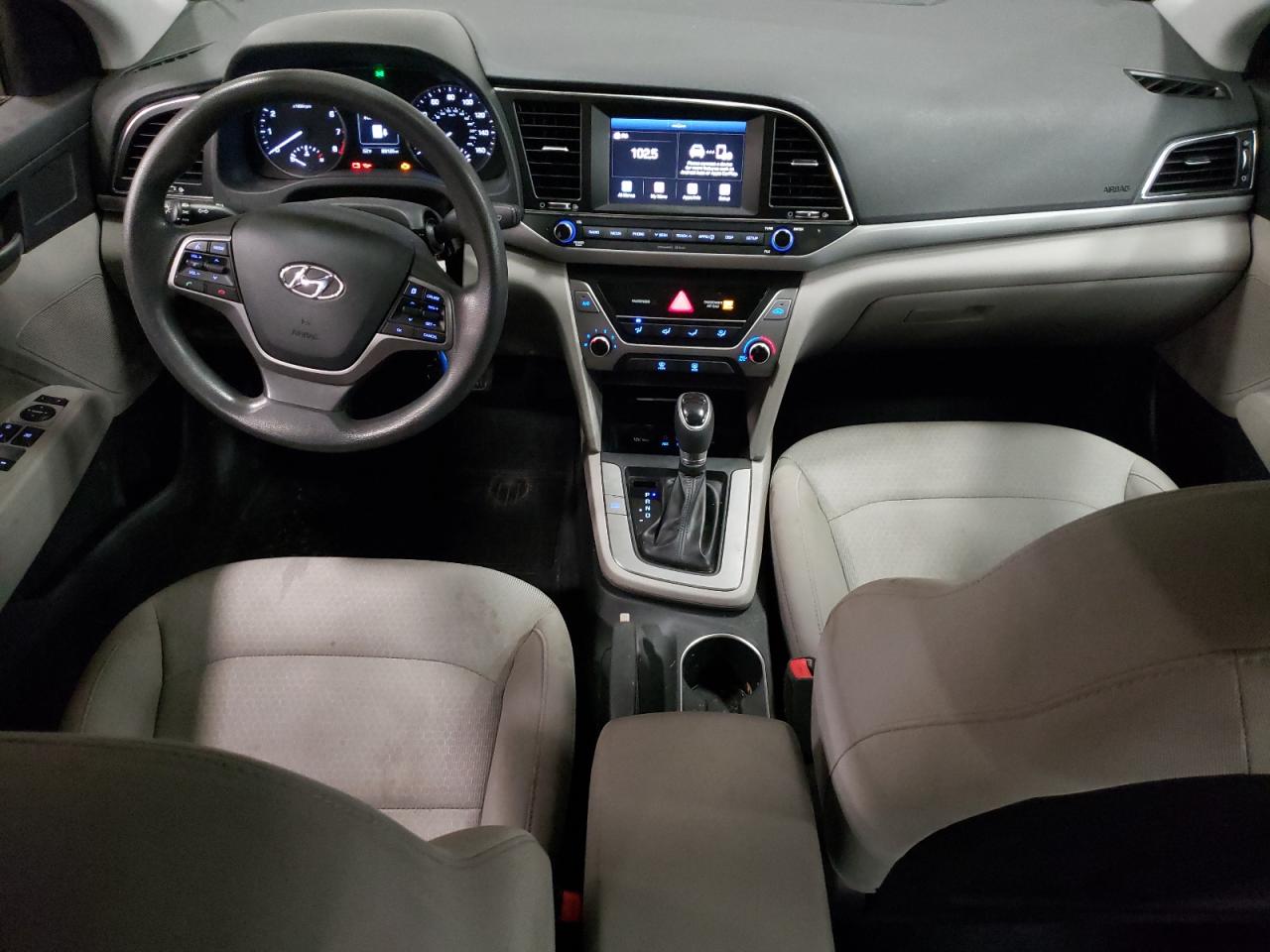 2018 Hyundai Elantra - Image 8