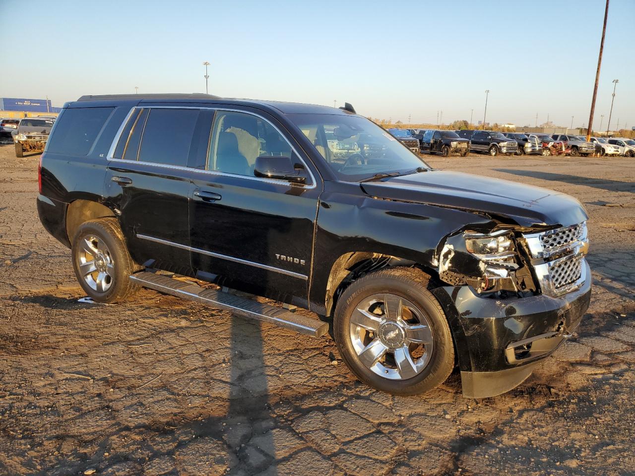 2017 Chevrolet Tahoe - Image 4