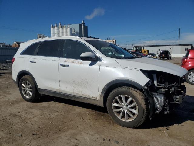  KIA SORENTO 2016 Белы