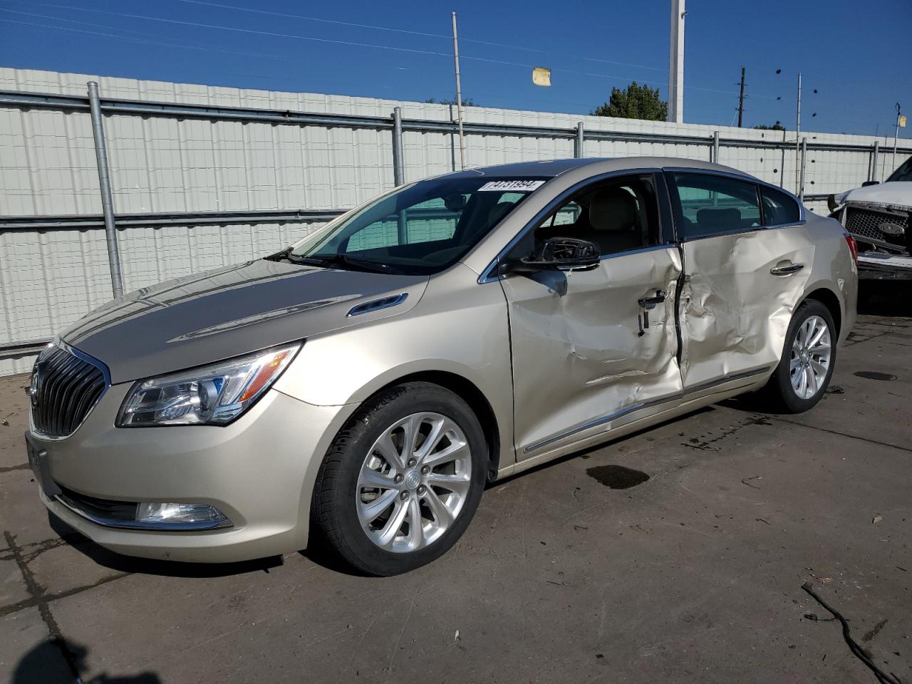 VIN 1G4GB5G3XEF255387 2014 BUICK LACROSSE no.1