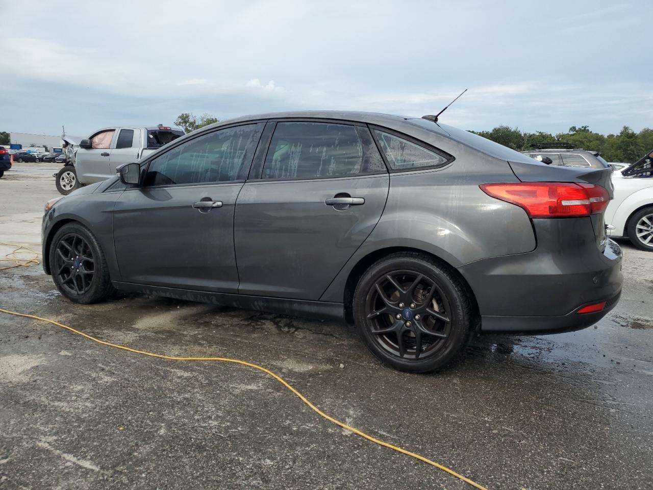 1FADP3F22GL311726 2016 FORD FOCUS - Image 2