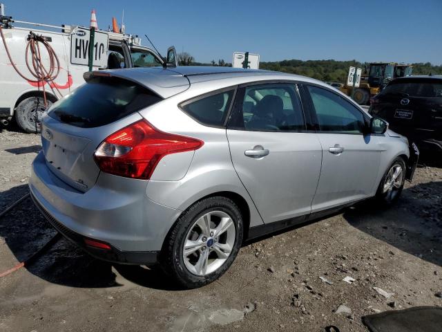  FORD FOCUS 2014 Серебристый