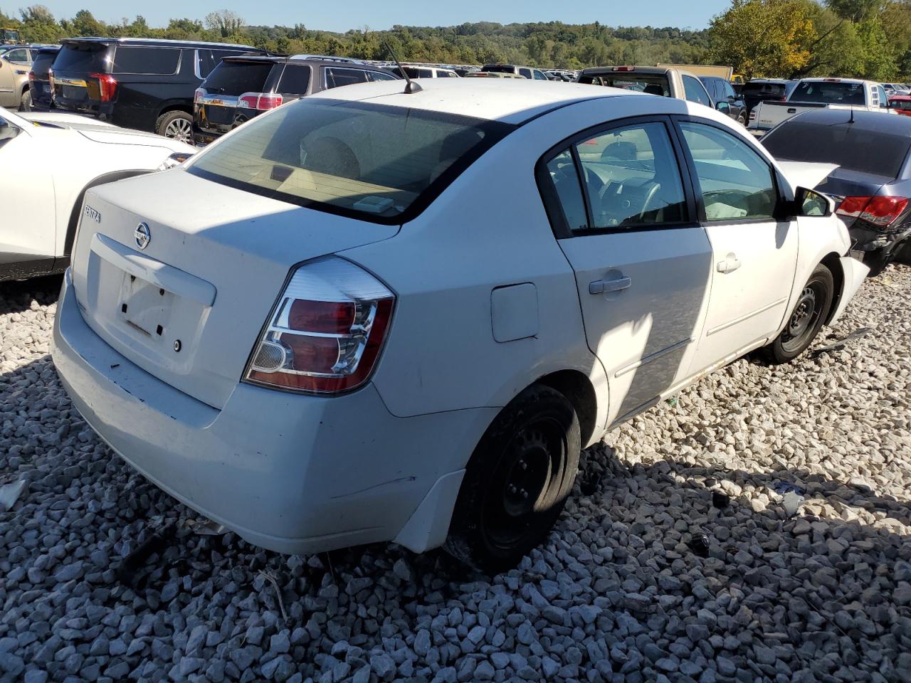 2009 Nissan Sentra - Image 3