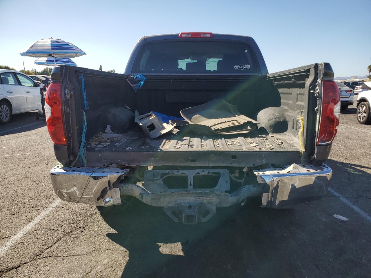 2018 Toyota Tundra - Image 6