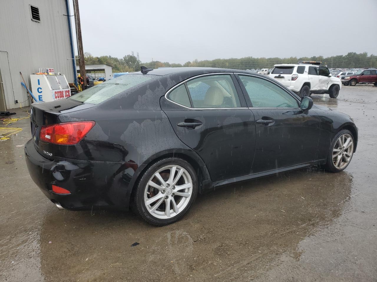2007 Lexus IS - Image 3