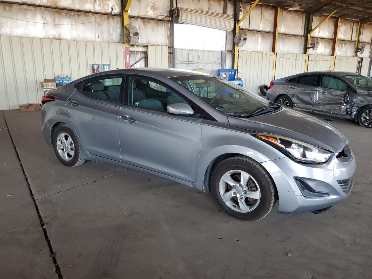 2015 Hyundai Elantra - Image 4
