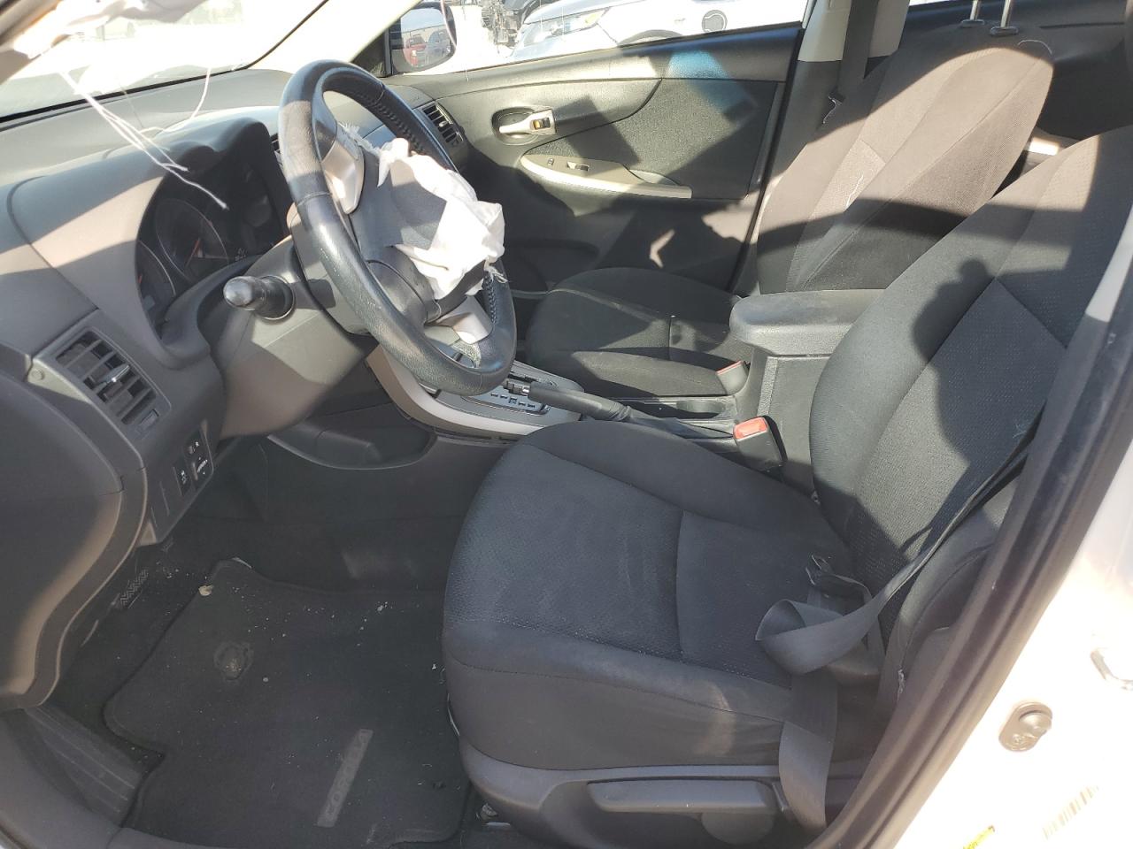 2010 Toyota Corolla - Image 7