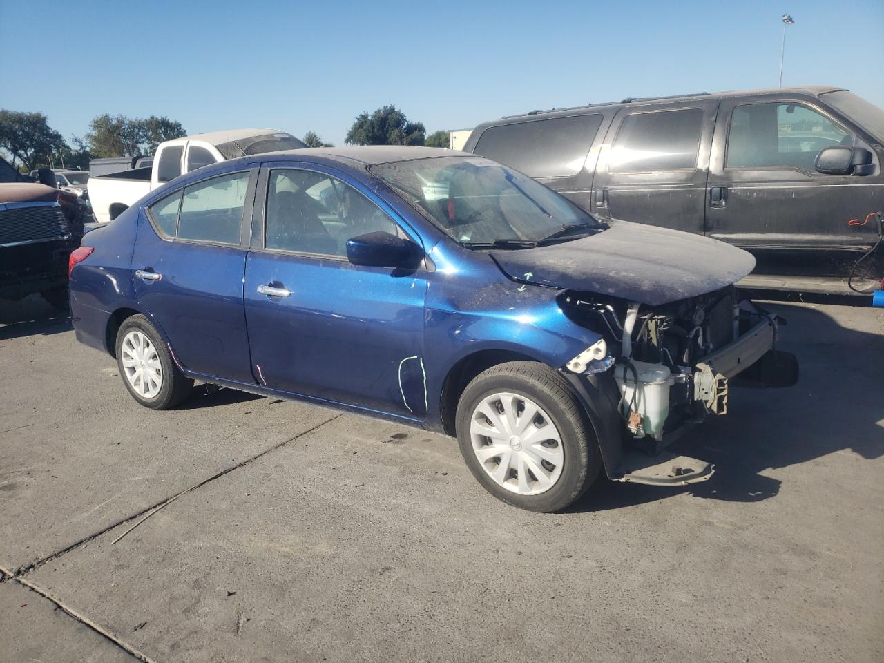 3N1CN7AP3JL831468 2018 Nissan Versa S