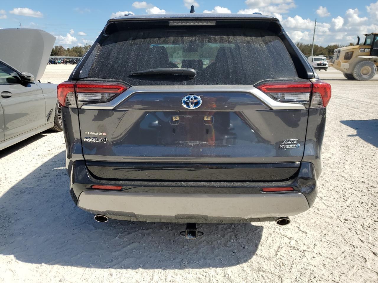 2019 Toyota Rav4 Xse VIN: JTMEWRFV2KD510101 Lot: 77046714