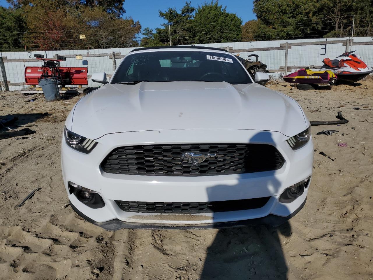 2015 Ford Mustang - Image 5
