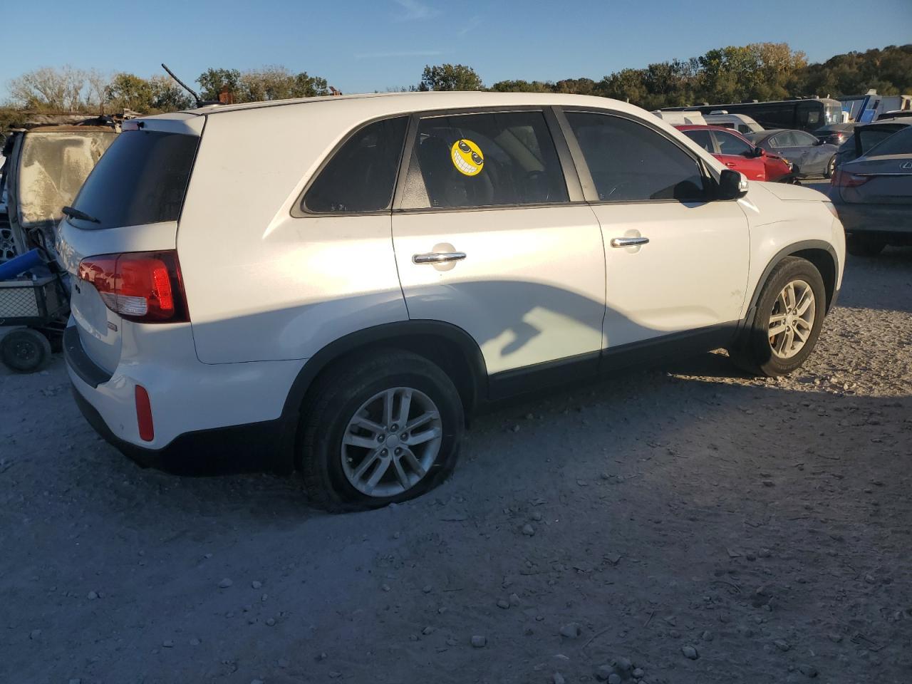 VIN 5XYKT4A63EG492311 2014 KIA SORENTO no.3