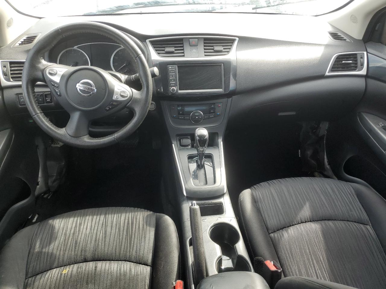 2019 Nissan Sentra - Image 8