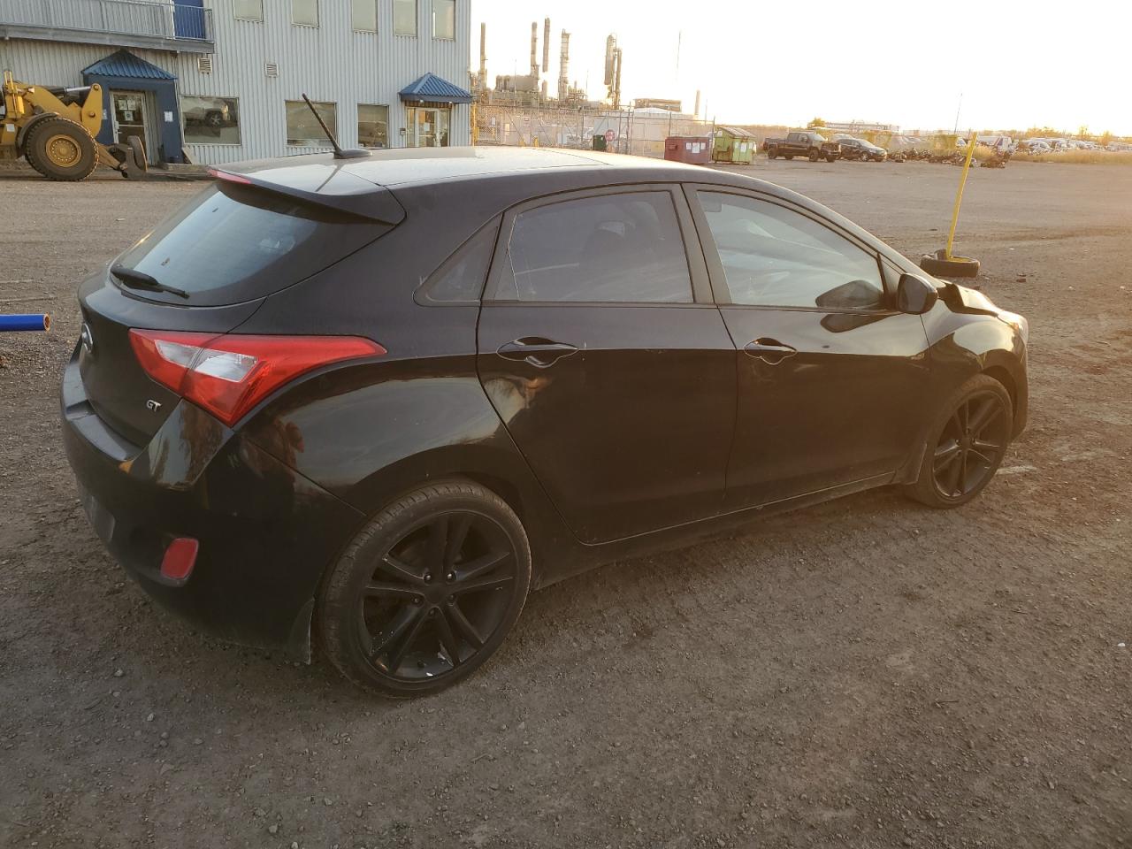 2014 Hyundai Elantra - Image 3