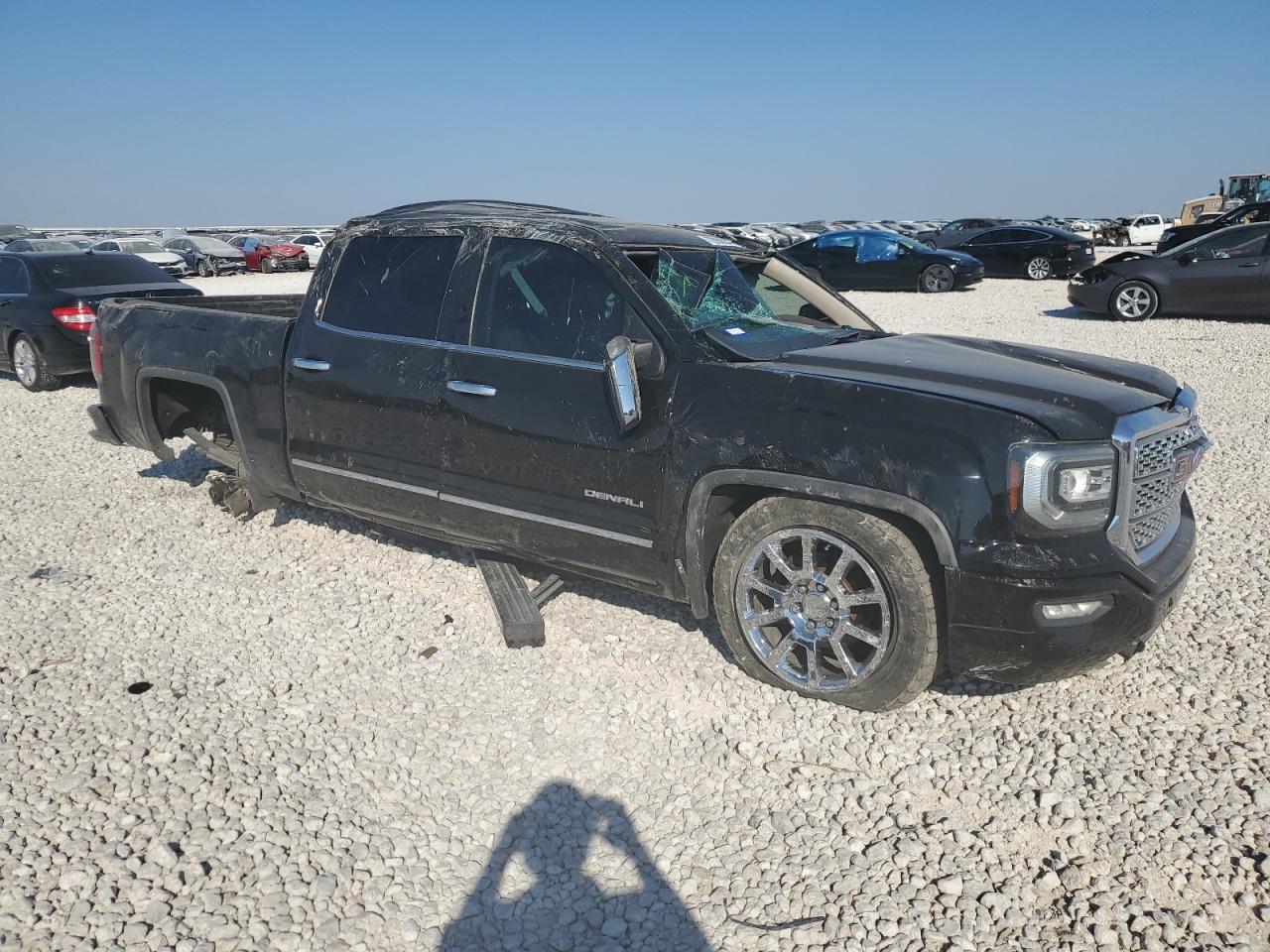 2016 GMC Sierra - Image 4