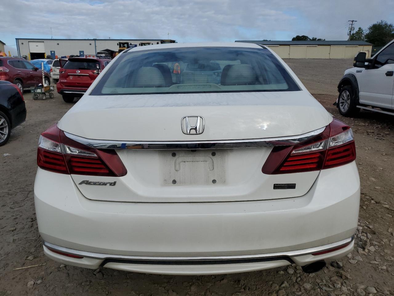 1HGCR2F36HA264282 2017 Honda Accord Lx