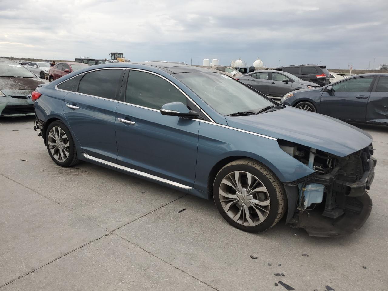 2015 Hyundai Sonata - Image 4