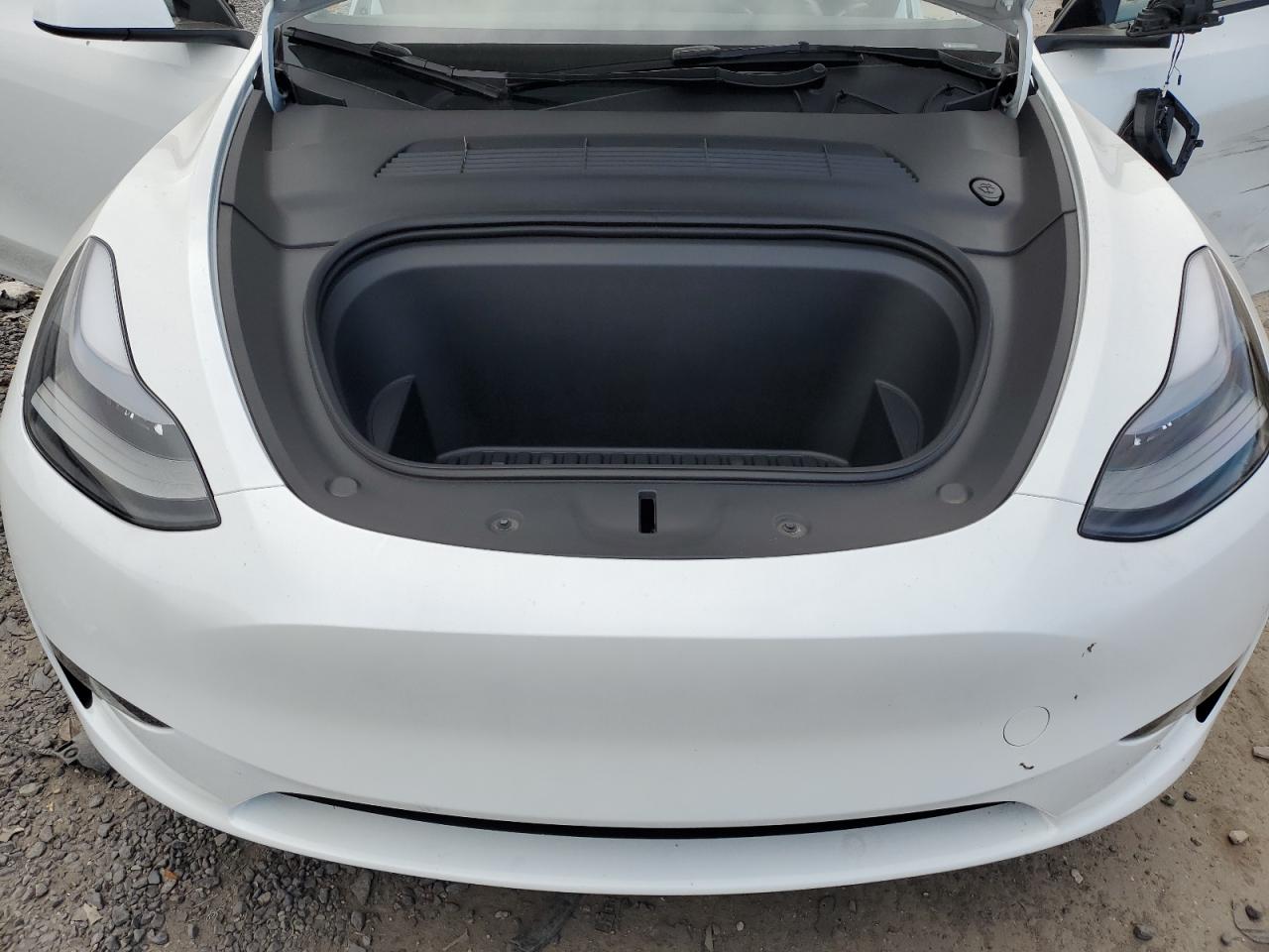 7SAYGDEE4PA179844 2023 Tesla Model Y