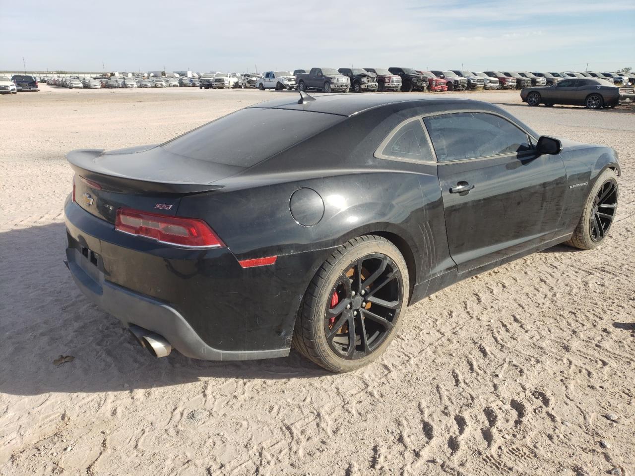2015 Chevrolet Camaro - Image 3