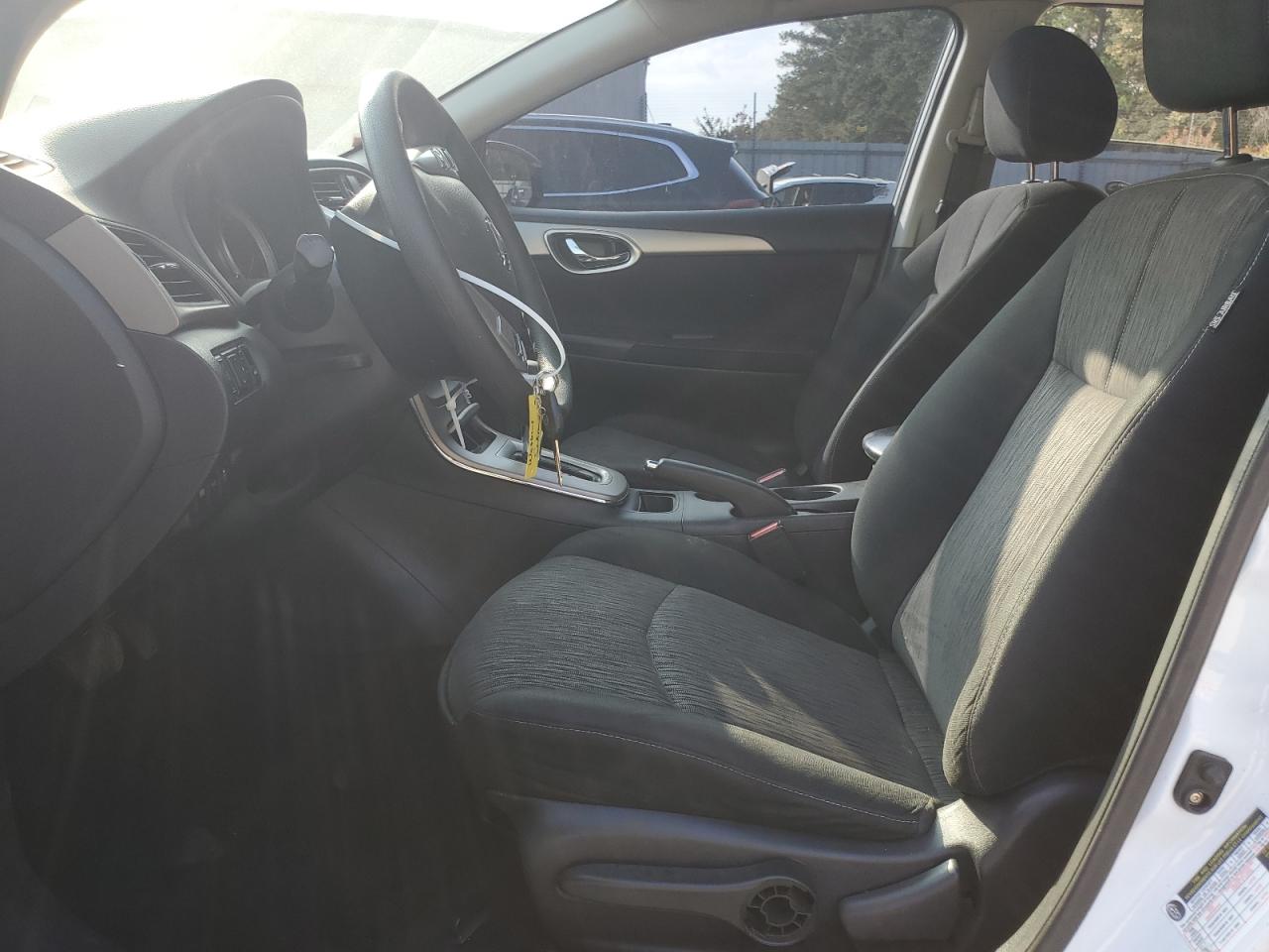 2014 Nissan Sentra - Image 7