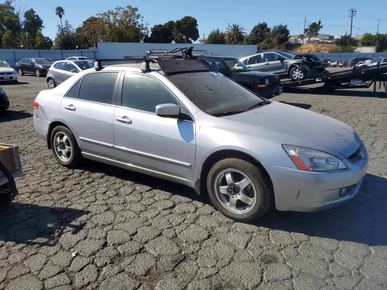 2003 Honda Accord - Image 4