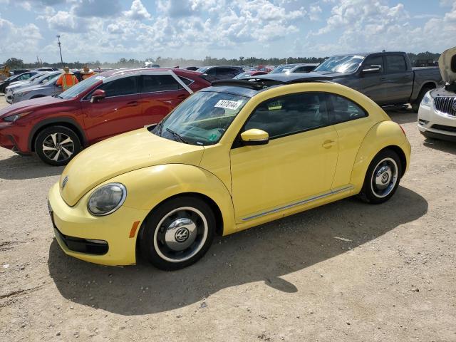 2012 Volkswagen Beetle 