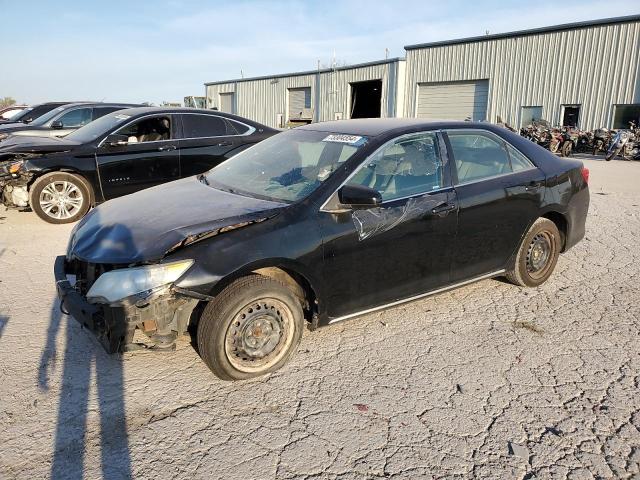 2012 Toyota Camry Base იყიდება Kansas City-ში, KS - Front End