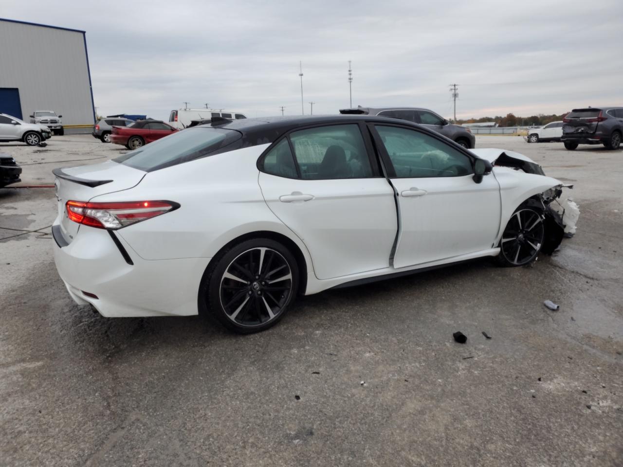 2018 Toyota Camry - Image 3