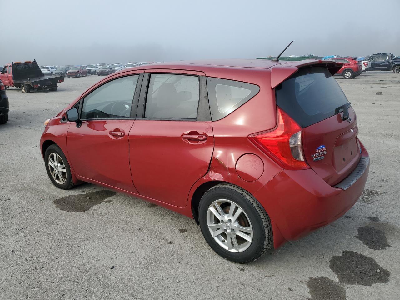 2015 Nissan Versa - Image 2