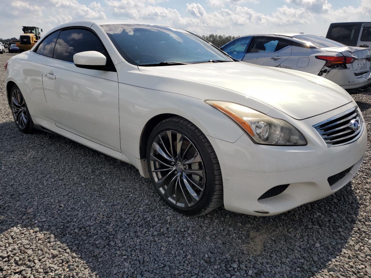 2010 Infiniti G - Image 4