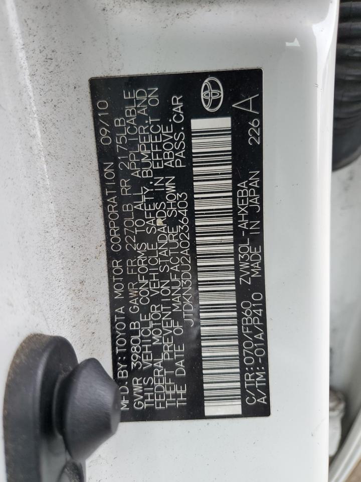 2010 Toyota Prius - Image 12