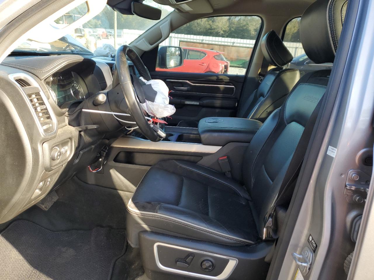 2021 RAM 1500 - Image 7