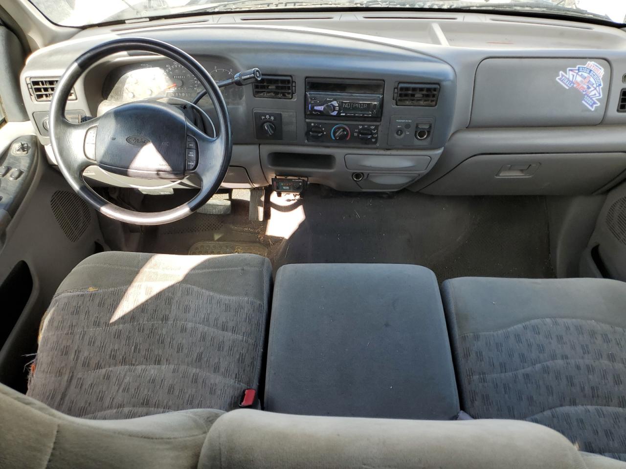 2000 Ford F250 - Image 8