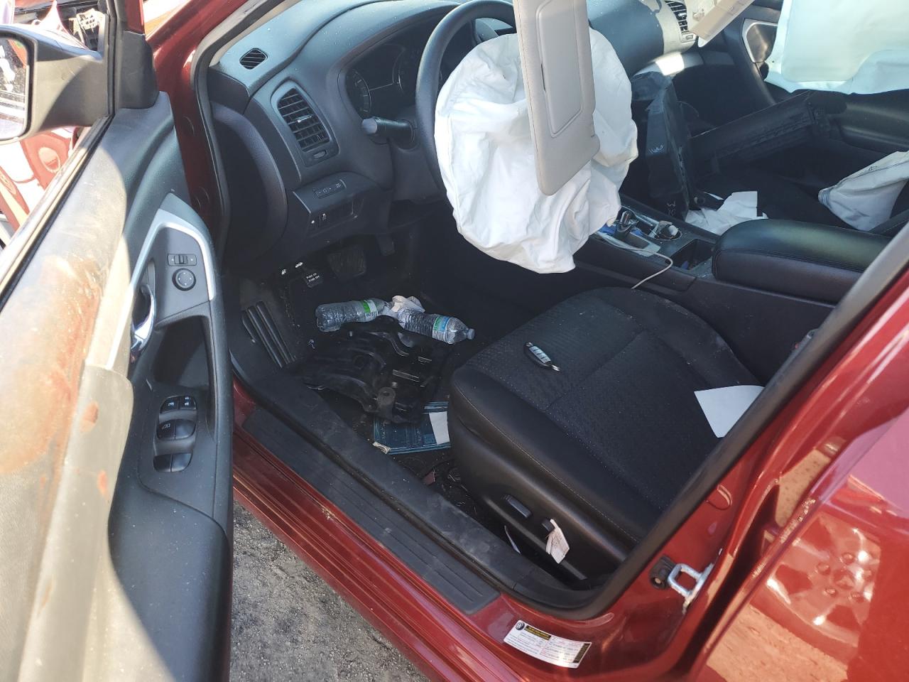 2017 Nissan Altima - Image 8