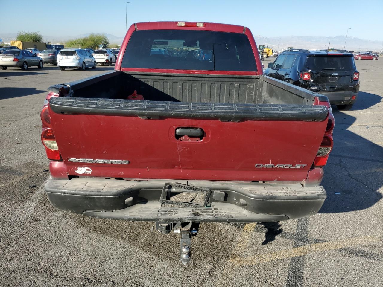 2005 Chevrolet Silverado K1500 VIN: 2GCEK13T951373772 Lot: 74097654