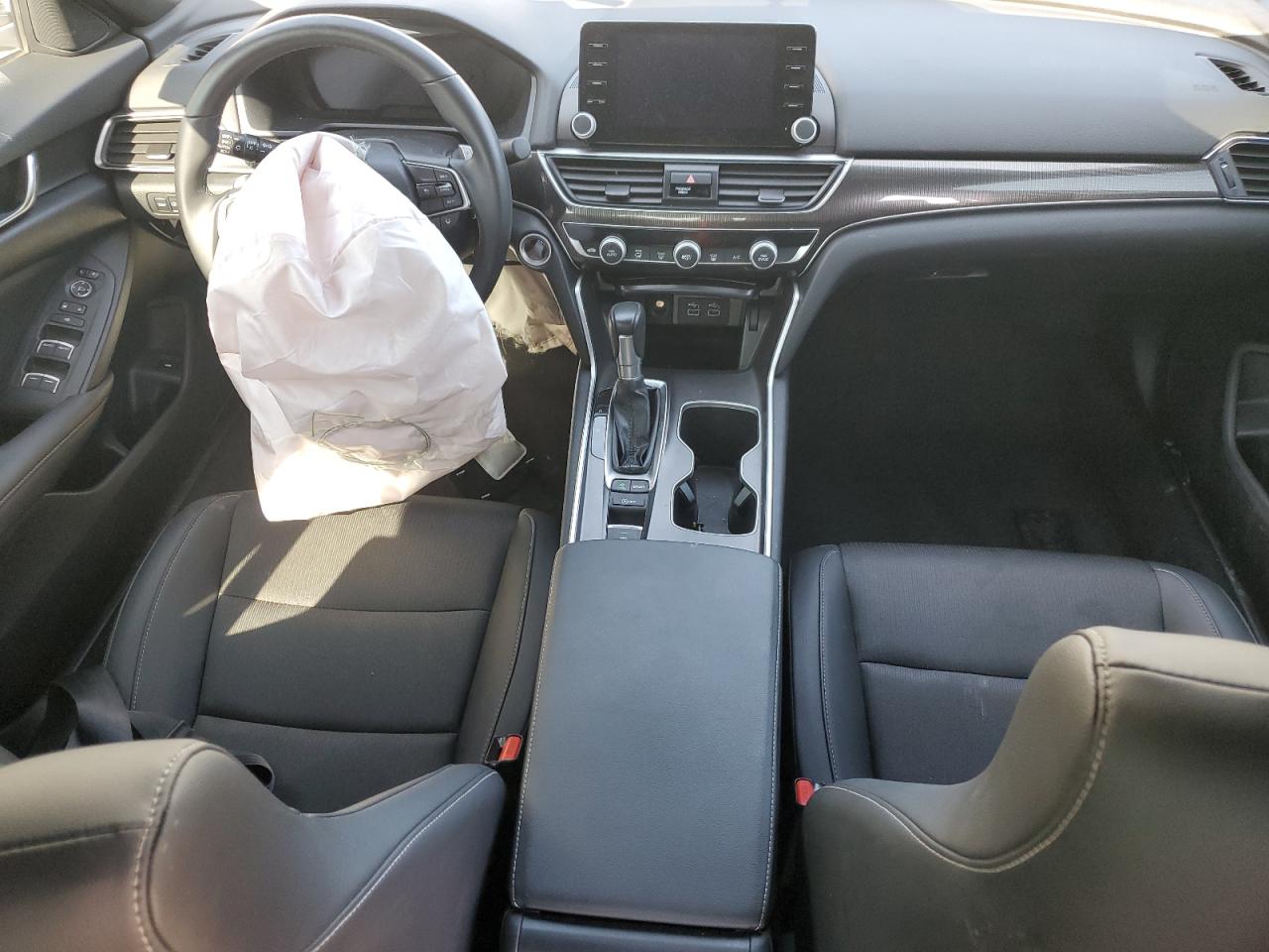 2022 Honda Accord Sport VIN: 1HGCV1F36NA065587 Lot: 74784864