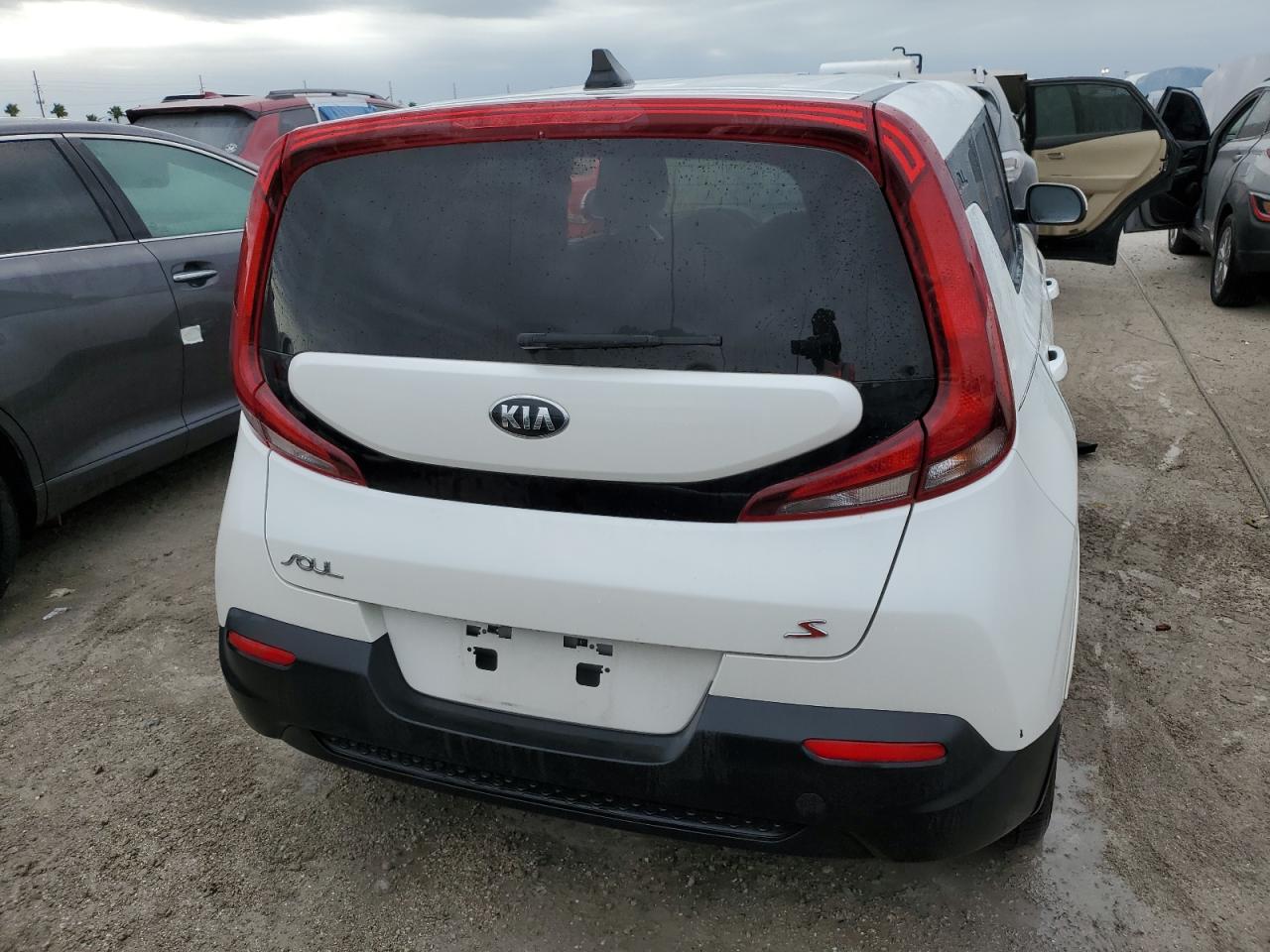 2021 Kia Soul Lx VIN: KNDJ23AU8M7737087 Lot: 75230464