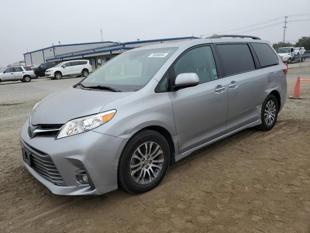 2018 Toyota Sienna Xle